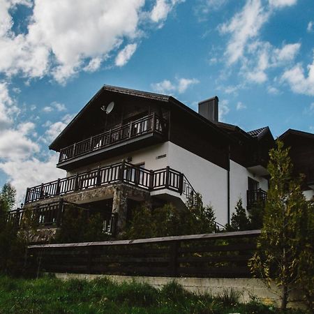 Residence Nesh Tatariw Exterior foto
